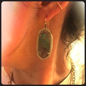 Kendra Scott Classic Earrings in Pearly White